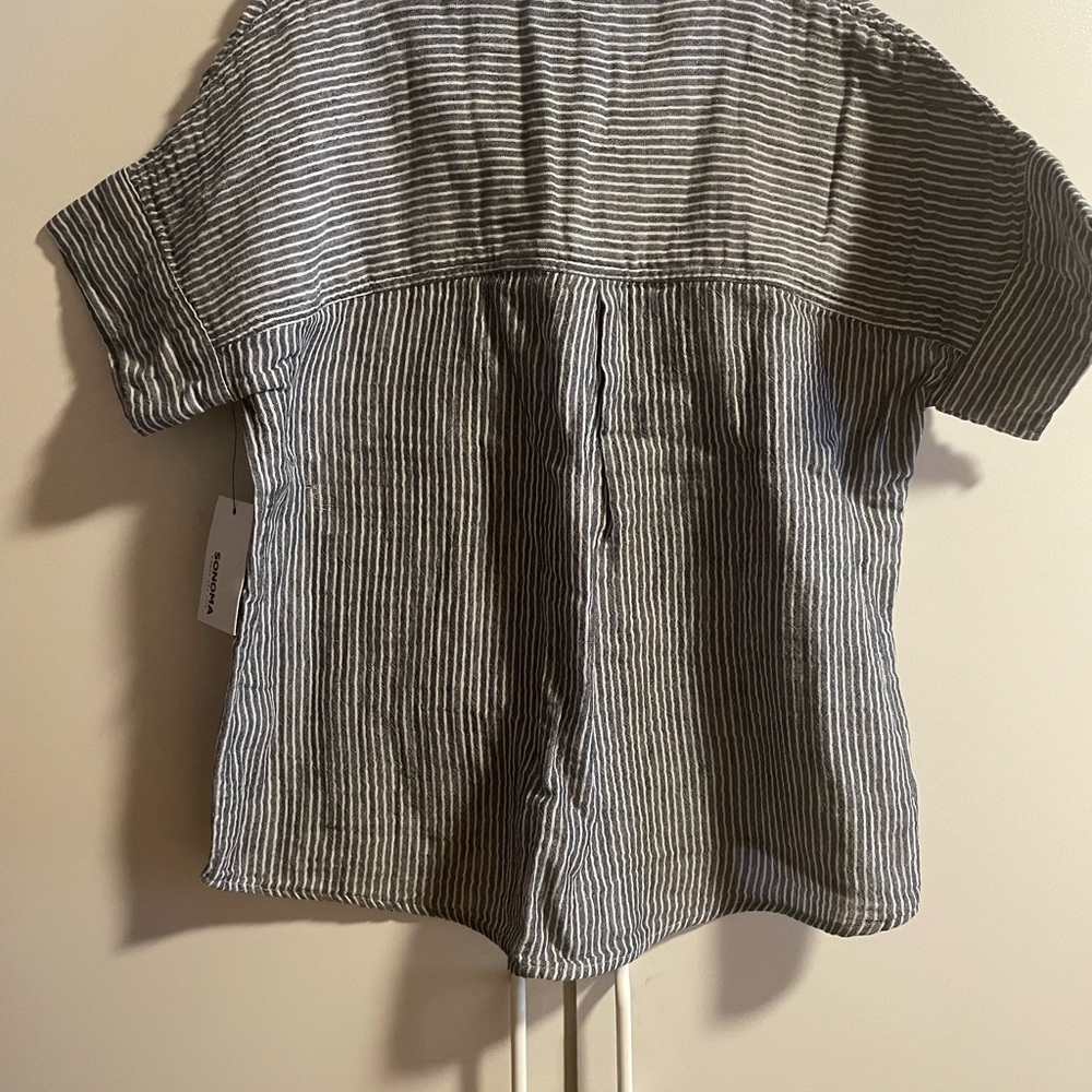 NWT Woman’s Size Small, Striped Shirt - Picture 3 of 9